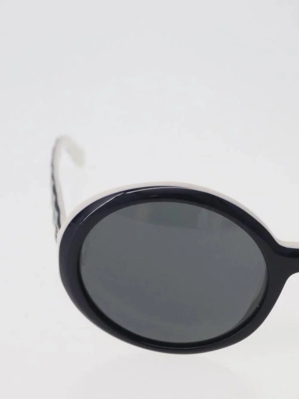 CHANEL Sunglasses plastic Purple CC Auth ka3691A